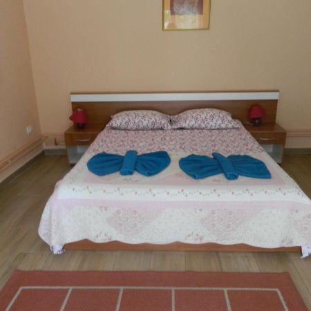 Apartments Vila Vanda Porec Bagian luar foto