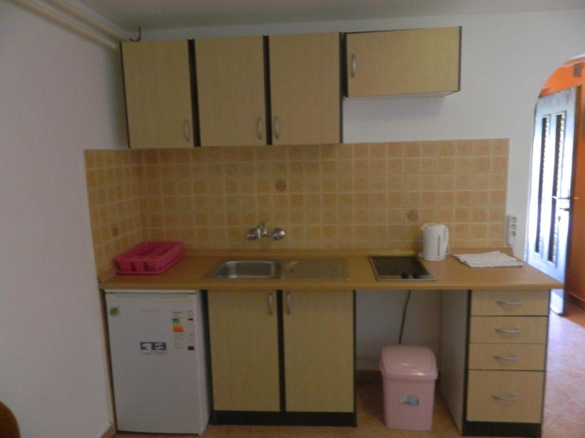 Apartments Vila Vanda Porec Bagian luar foto