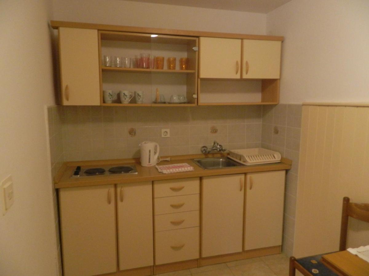 Apartments Vila Vanda Porec Bagian luar foto